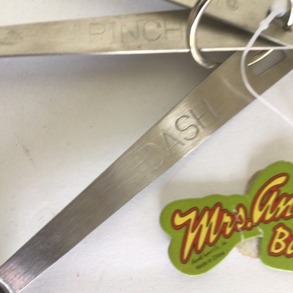 MRS ANDERSON BAKING COMPANY DASH SMIDGE PINCH MEASURING SPOONS NWT - Picture 4 of 7